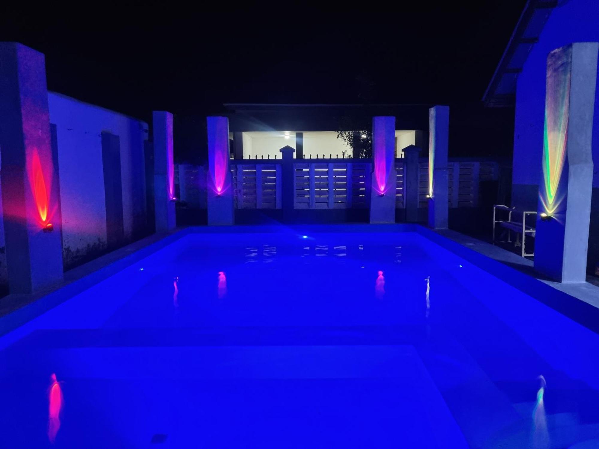 64 Zenj House Luxury Airport B&B Mbweni Экстерьер фото